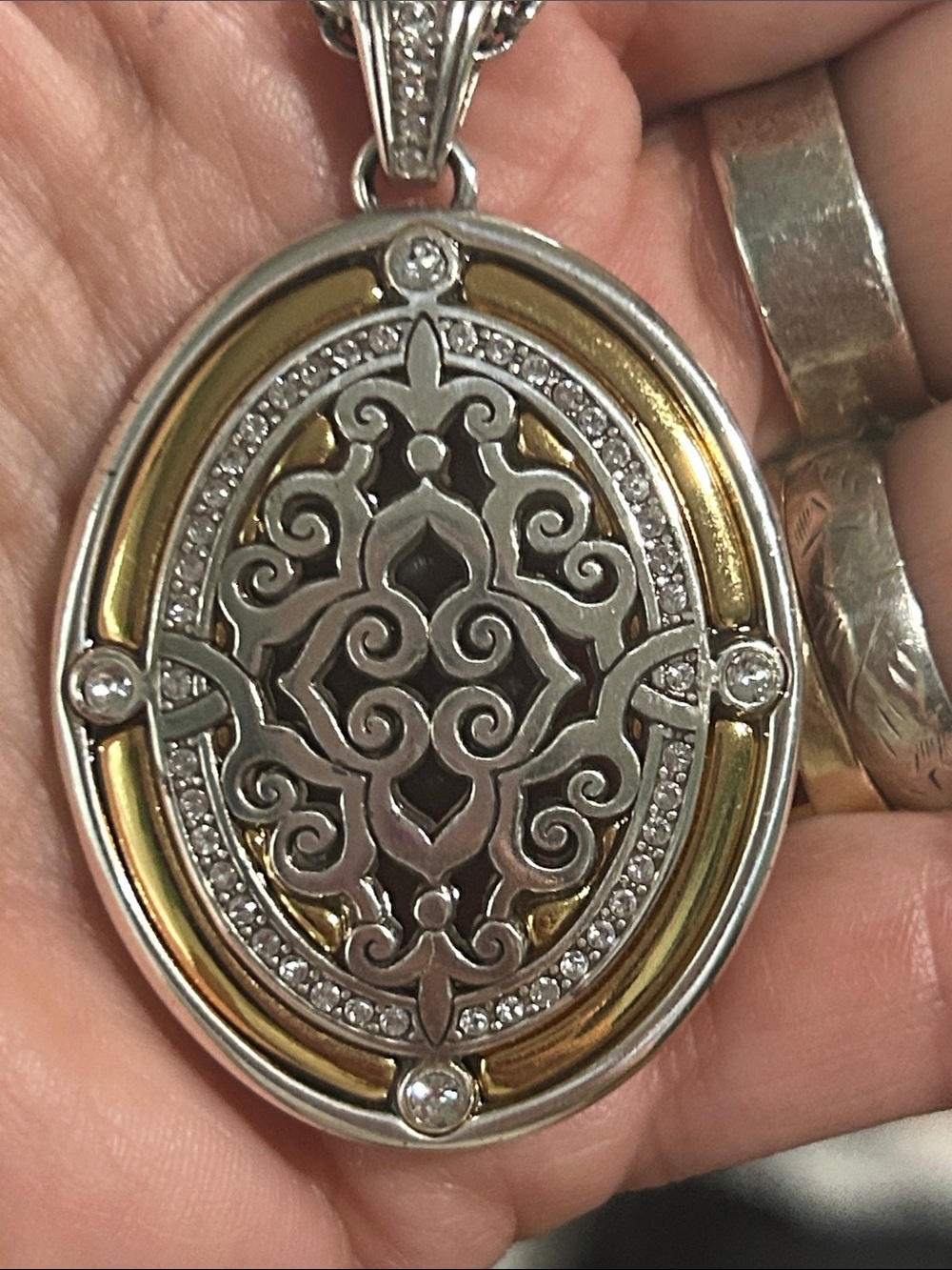 Brighton Silver Oval Filigree Pendant Necklace with Black Enamel Reversible gold - Picture 8 of 8